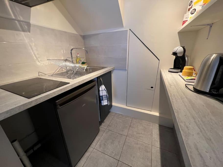 Appartement Vue Cathedrale- Centre Ville Meaux-Gare-Disney Екстериор снимка